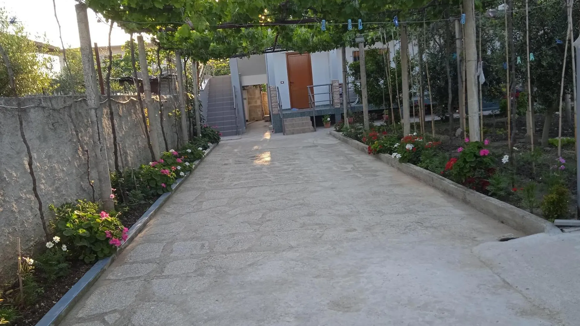 Vila N Dervishi Vlorë